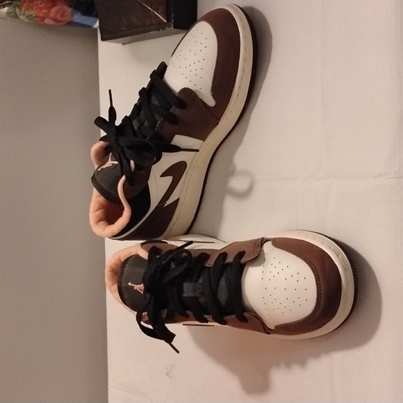Jordan 1 mocha dunks - Picture 2 of 4
